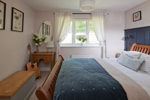 Bedroom- click for photo gallery